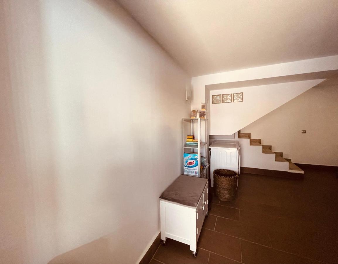 Vivienda Unica En Primera Linea De Playa San Bartolome Bagian luar foto